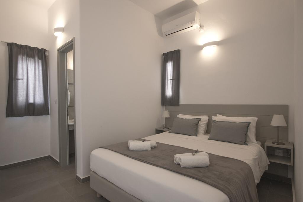 Angelique Apartment Antiparos Town エクステリア 写真