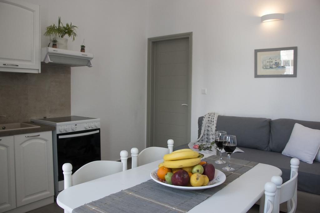 Angelique Apartment Antiparos Town エクステリア 写真