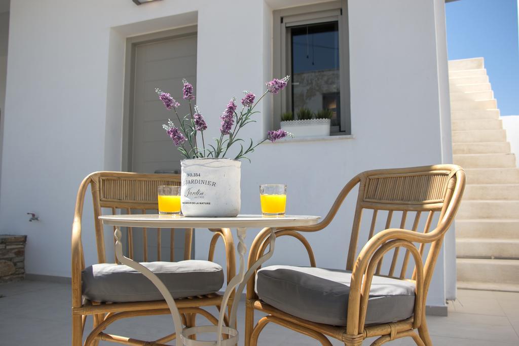 Angelique Apartment Antiparos Town エクステリア 写真